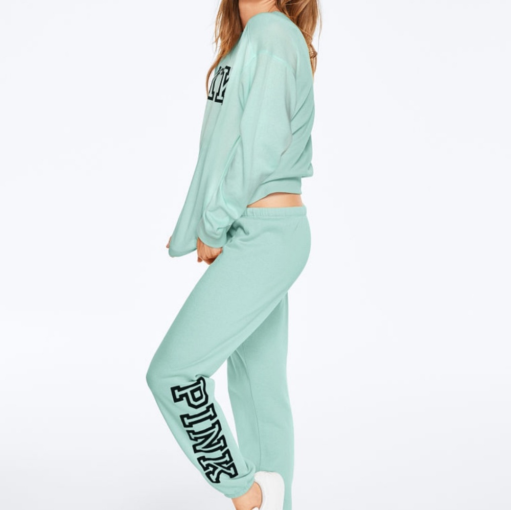 VS PINK Sweatsuit
